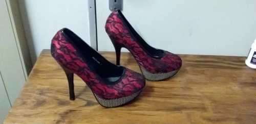 Size 7 - Red and Black Lace high hills - Excellent Condition