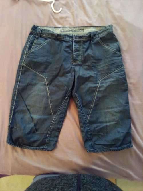 3 x Mens Shorts - Jeep Camo Size 36 shorts - Relay Denim W38 shorts - Shidasi Jeans W40 shorts
