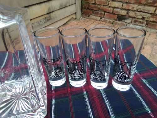 COLLECTORS 'JOHNNIE WALKER' - CRYSTAL DECANTER - 9 X CARD DOUBLE SHOT GLASSES SIGNED