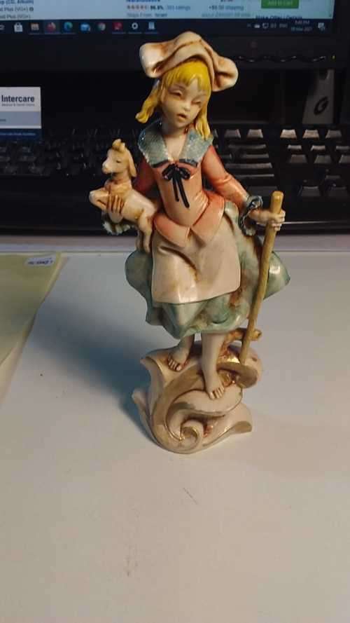 FONTANINI SHEPARD GIRL CARRYING A LITTLE LAMB, ITALY SPIDER MARK 278 SIZE IS 15 CM