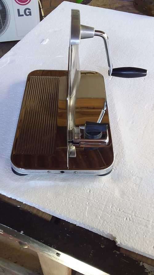 Vintage Pineware Bread/Meat Slicer - Very Neat! Made in the 1970's