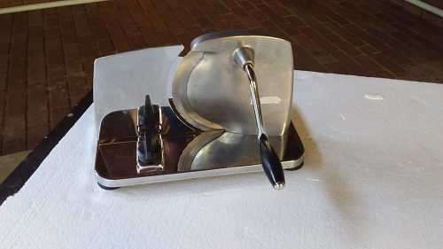 Vintage Pineware Bread/Meat Slicer - Very Neat! Made in the 1970's