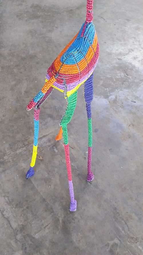 AMAZING - AFRICAN CULTURE GIRAFFE - VERY COLORFUL - 1,26m Meters in Height - AMAZING FIND