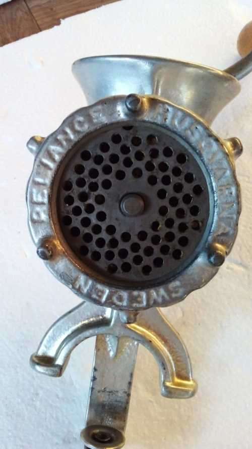 Husqvarna Mincer Reliance No.8 Meat Grinder hand crank made in Sweden - Complete - Amazing Buy