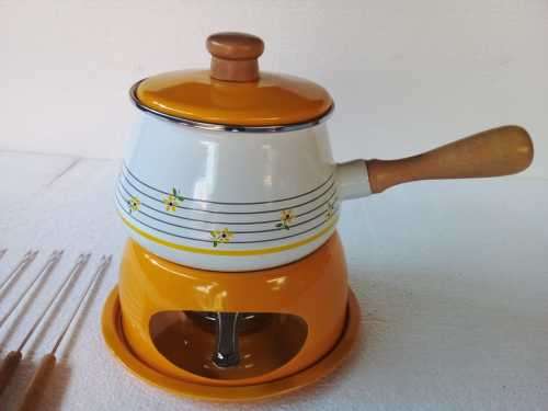 Vintage Fondue Set Complete - 1960 - Never Been Used - Used as a Display Model