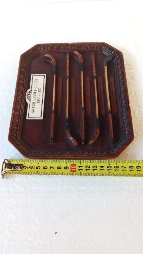 ANTIQUE GOLF CLUBS - 1850 -1880 - VINTAGE DISPLAY - BY HISTORY CRAFT  2001 - 20 YEARS OLD AMAZING