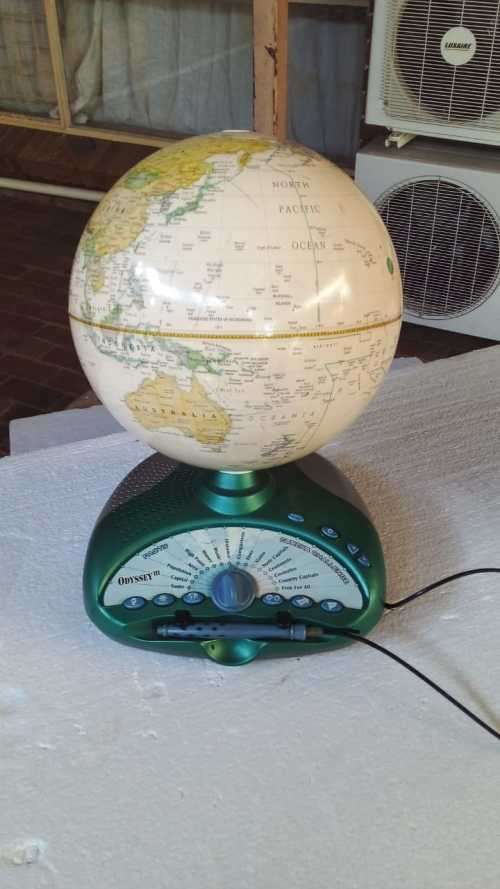 "LEAP FROG ODYSSEY III INTERACTIVE TALKING SMART GLOBE EUREKA CHALLENGE - World Geography - 100%