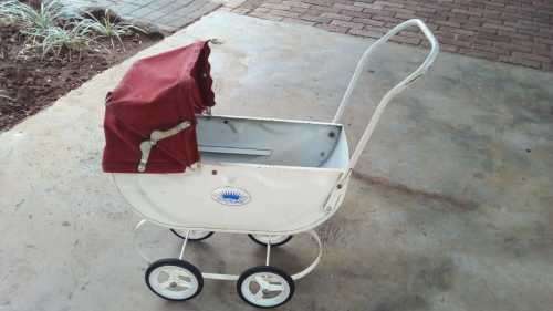 VINTAGE PLAYFUL 1950 DOLL PRAM -  MADE FROM METAL - 66 CM X 71  CM - AMAZING FIND - DON'T MISS OUT