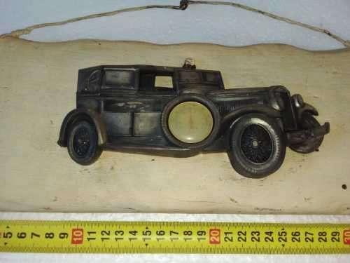VINTAGE 1930 LANCIA DILAMBDA FANCY AUTOMOBIL CAR THERMOMETER MADE FROM PEWTER HANGING ON WOODEN BOAR