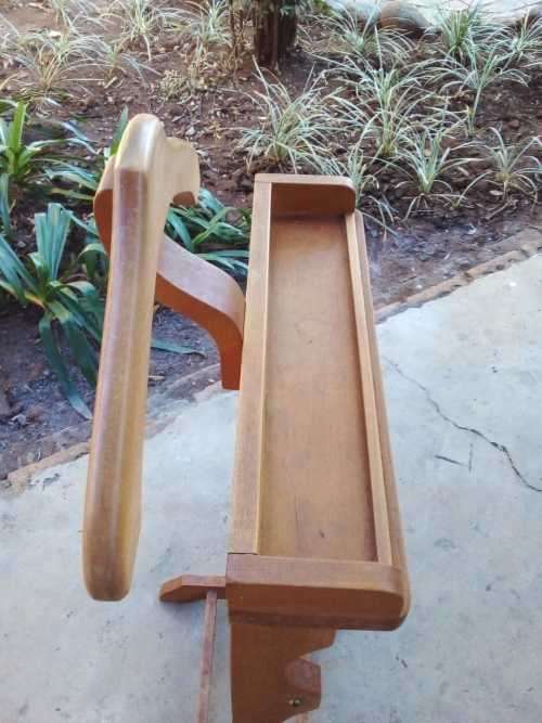 Amazing Full Size Butler Stand - Unisex - Amazing Condition - Don't Miss Out