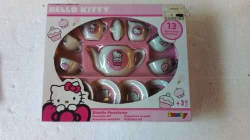 Smoby Hello Kitty Porcelain Tea Set - Set of 13 - Brand New