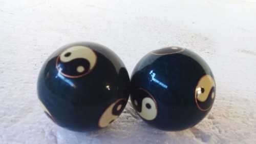 Very nice Chinese Baoding balls! - AMAZING - Metallic, harmony, worry, therapy & Chinese Meditation