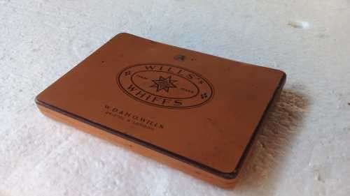 W.D.& H. WILLS WHIFFS BRISTOL & LONDON Antique Cigarette tin Box in good condition
