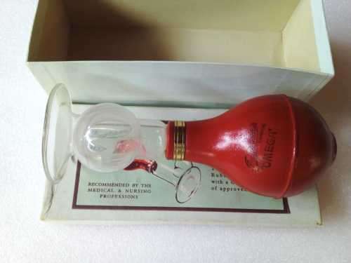 Vintage Ingrams Omega reliever breast pump - glass & rubber - Original Box - excellent condition