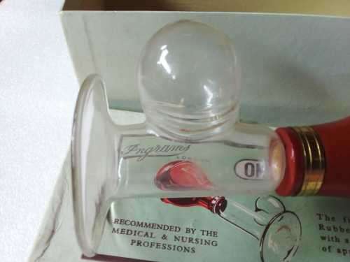 Vintage Ingrams Omega reliever breast pump - glass & rubber - Original Box - excellent condition