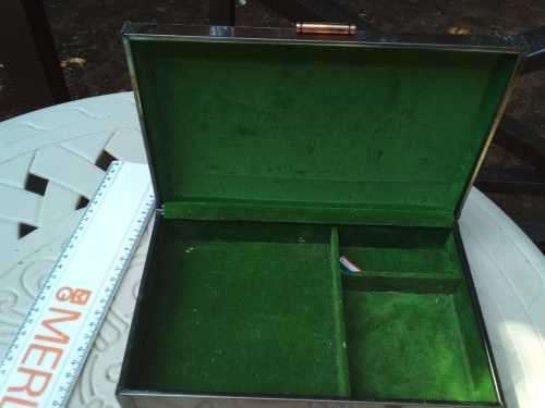 Amazing Horse and shoe Jeweley /Trinket Box - Metal made in Japan - AMAZING CONDITION