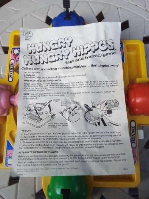HUNGRY HUNGRY HIPPOS MADE IN 1978 USA PATIENTED - 43 YEARS OLD - COMPLETE  WITH  3 ORI BALLS