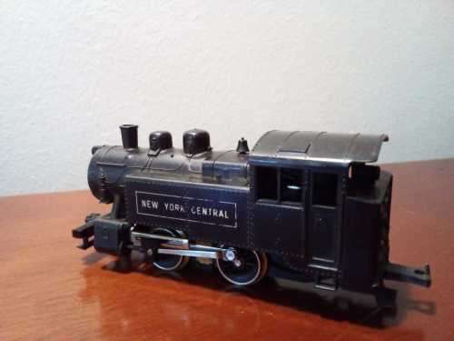 Lima Train Set - 52 Piece - 2 x Locamotives - 4 Caridgers - 45 Tracks & Power Supply  - 100% WORKING