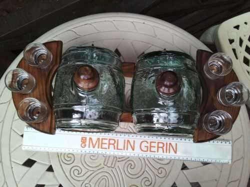 Beautiful Vintage Green Glass Keg barrels with Oak Wood stand and 6 shot glasses Brass Spout