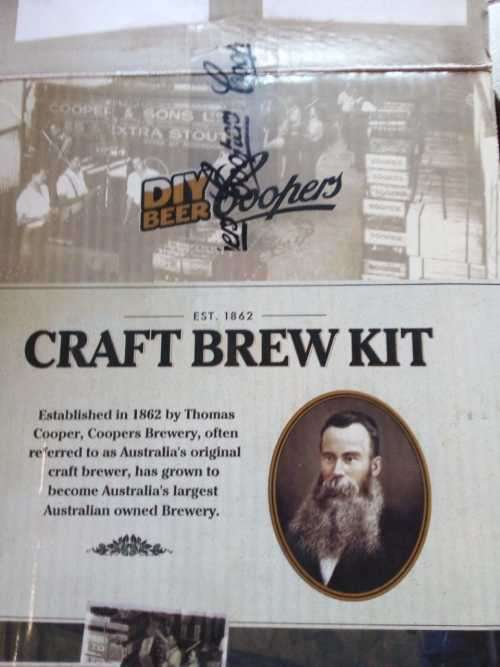 Coopers All-in one DIY 10L Beer Brew Kit Comes in Original Packaging 100% WORKING - 100% COMPLETE