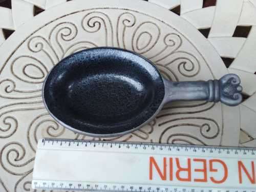 Original Carrol Boyes - Spoon Rest - BEAUTIFUL EARLY DESIGN WITH AN INNER COATING