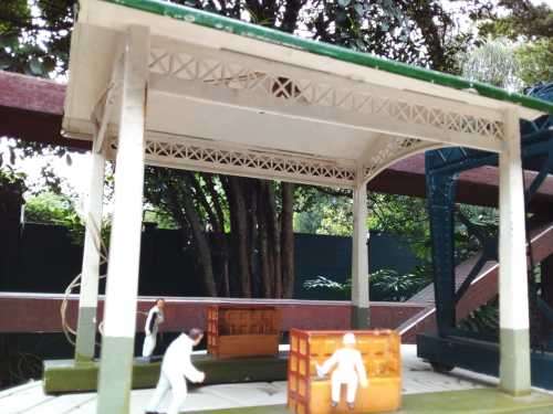 Vintage Germany METAL Train Station and Crane Stand Crane not included - 100% WORKING