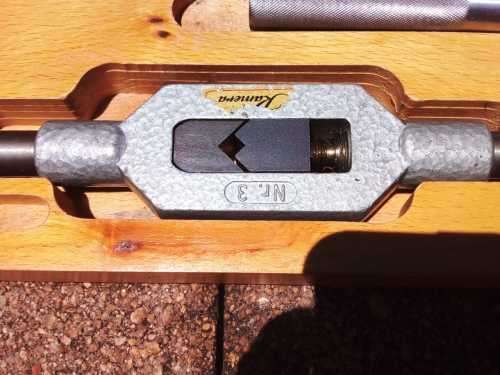 VINTAGE KAMERA PRODUCTS SET NO 8305 - TAP AND DIE SET IN ORIGINAL WOODEN BOX AMAZING