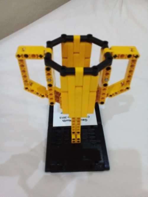 LEGO 2000421 - FLL Trophy Small 2013 FIRST LEGO LEAGUE