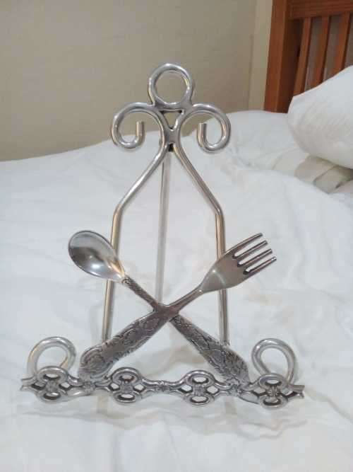 Classic Recipe Book Stand - AMAZING