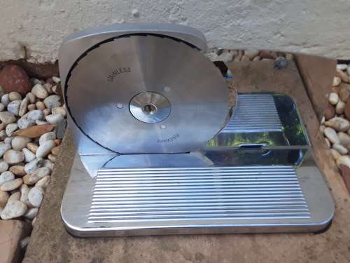 VINTAGE PINEWARE BREAD/MEAT SLICER - EXCELLENT CONDITION