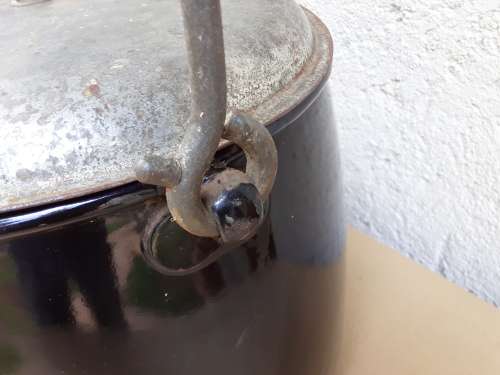 Very large vintage Judge Ware 6 Gallon Enamel hanging cooking Pot with Lid, 40cm x 30cm x 24cm deep