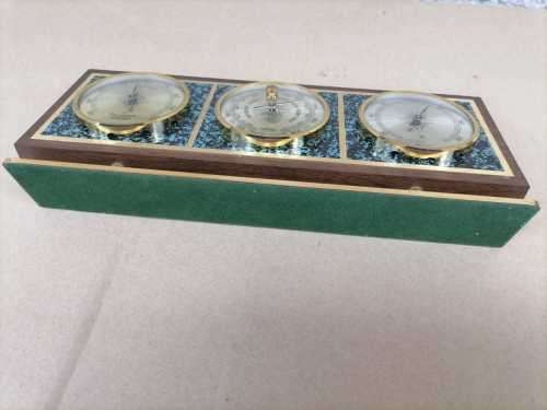 Huger Barometer west germany 3 in 1 desktop - PRACISIONS - RELATIVE HYGRO - C - 27 CM x 11CM