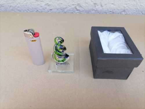 Smashing art glass - Swirl - Green, Blue - AMAZING - IN ORIGINAL BOX