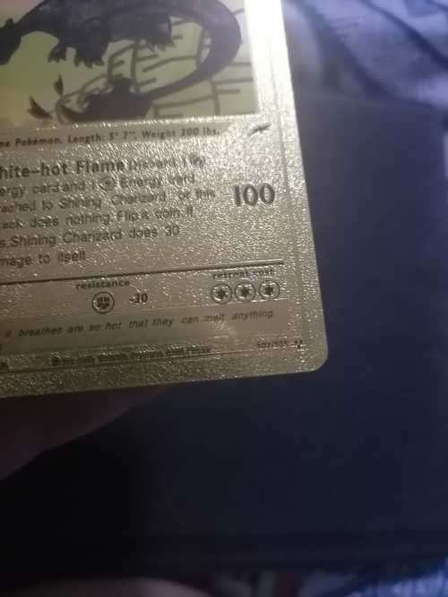 POKEMON 1995-2000 Golden Shining Charizard RARE - VERY GOOD CONDITION IN SLEEVE