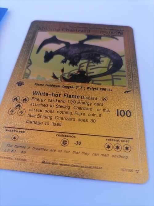 POKEMON 1995-2000 Golden Shining Charizard RARE - VERY GOOD CONDITION IN SLEEVE