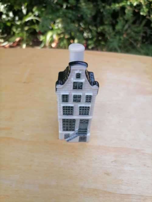 Delft`s made For KLM BY BOLS NO 78 - SEALED WITH LIQUID IN BOTTLE - AMSTERDAM 1575