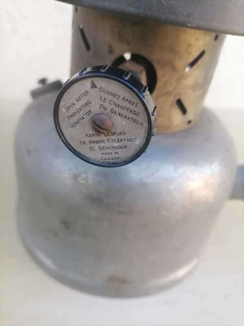 VINTAGE Coleman Lamp - Made in Canada - 237 Use Generator No 237-299 - ORIGINAL Coleman Glass
