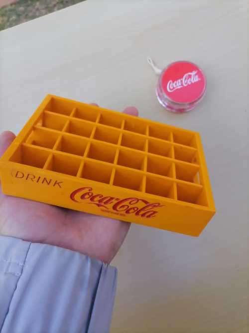 Vintage miniature 24 Coca-Cola crate and Total Coca-Cola Yoyo