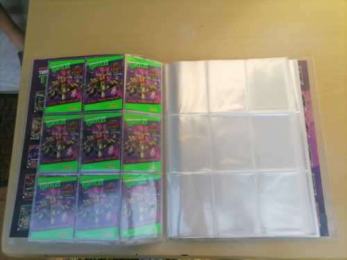 Teenage Mutant Ninja Turtles - PANINI 2013 - BINDER AND 12 CARDS