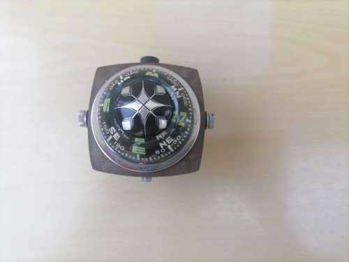 VINTAGE GTS 360 COMPASS - MADE IN JAPAN FROM HOLLYWOOD - AMAZING DISPLAY - 100% WORKING