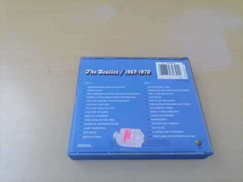 THE BEATLES / 1967-1970 - 2 X CD - CD AND COVER NM WITH BOOKLETS