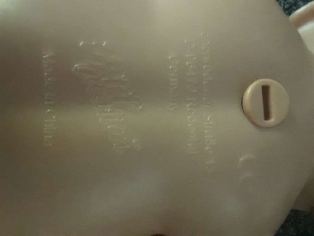 Zapf Creation D-96472 Baby Doll - 2013 - Made in Germany with clothes & nappies