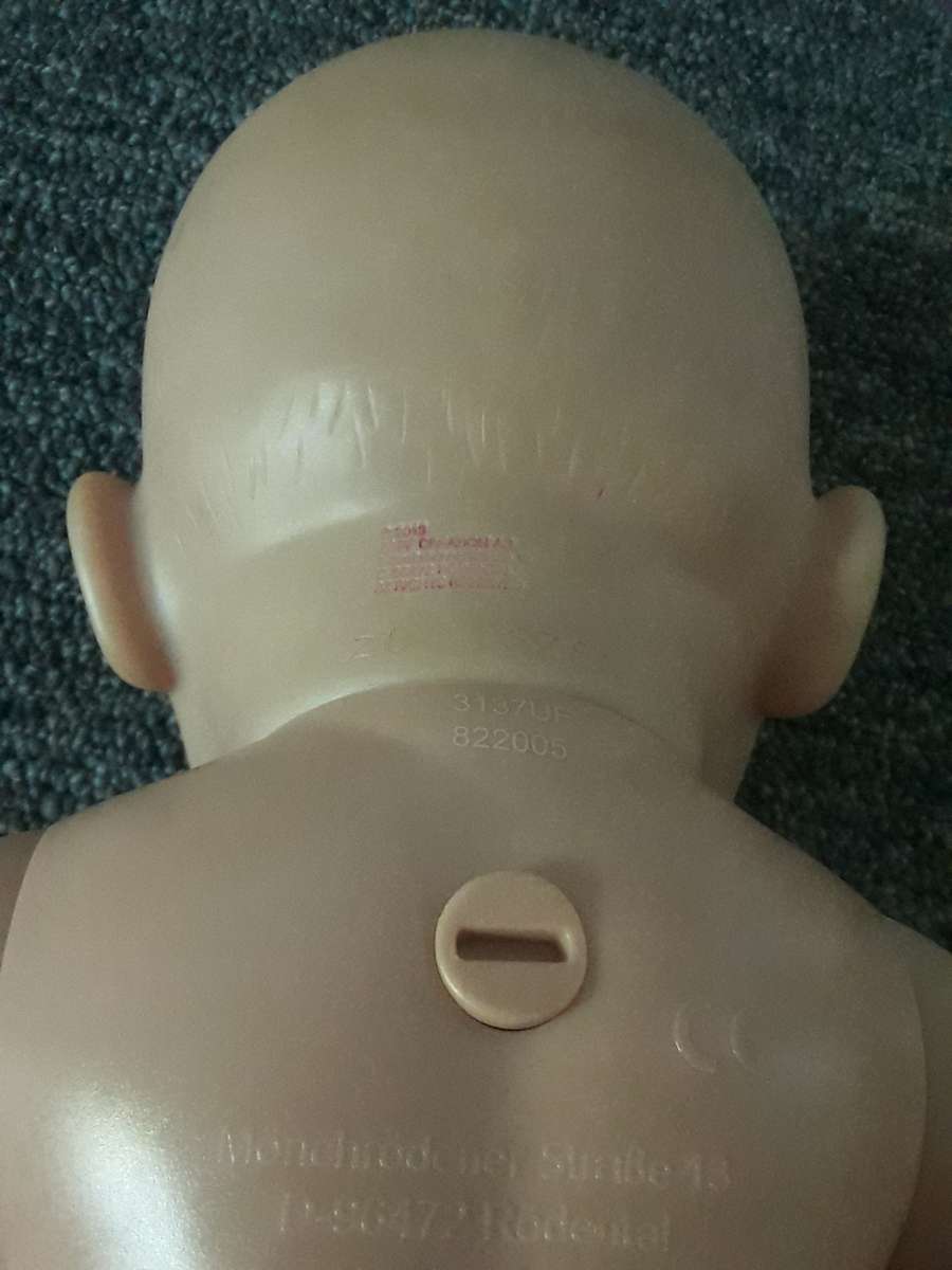 Zapf Creation D-96472 Baby Doll - 2013 - Made in Germany with clothes & nappies