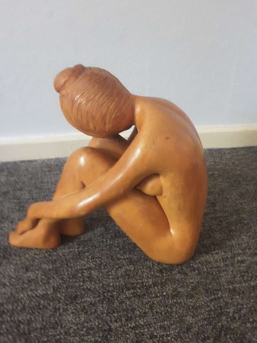 Amazing Oak Wood Hand made nude lady sculpture - Artist FB - 22 CM HEIGHT 11 CM BREATH