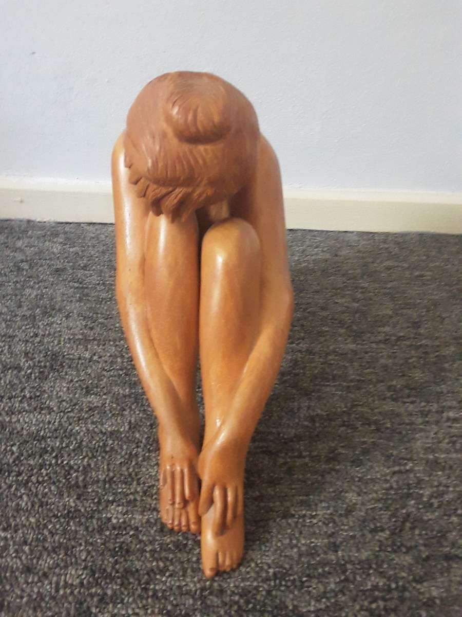 Amazing Oak Wood Hand made nude lady sculpture - Artist FB - 22 CM HEIGHT 11 CM BREATH