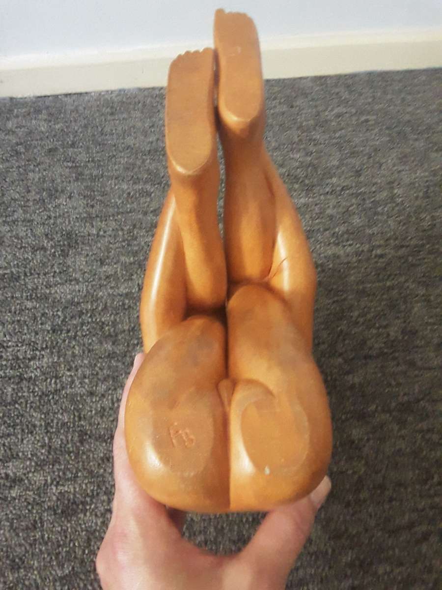 Amazing Oak Wood Hand made nude lady sculpture - Artist FB - 22 CM HEIGHT 11 CM BREATH