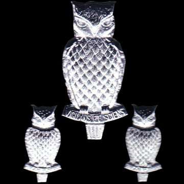 Military Intelligence Cap and Collar Badges.