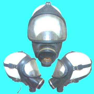 S.A.A.F Fire Fighters Mask. Made By  Auer.
