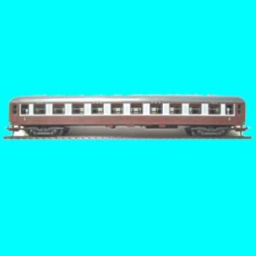 Lima - S.A.R.-S.A.S. Passenger Coach - H.O. Gauge.