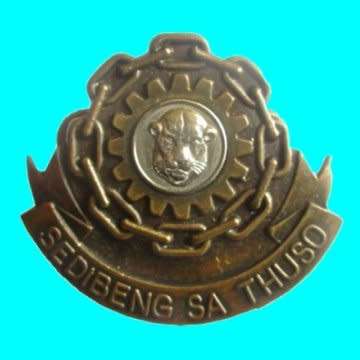 Bophuthatswana Defence Force 1 Maintenance Unit Bi Metal Cap Badge - Pins Intact.